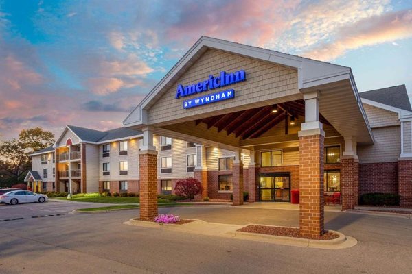 AmericInn by Wyndham Madison SD — Property