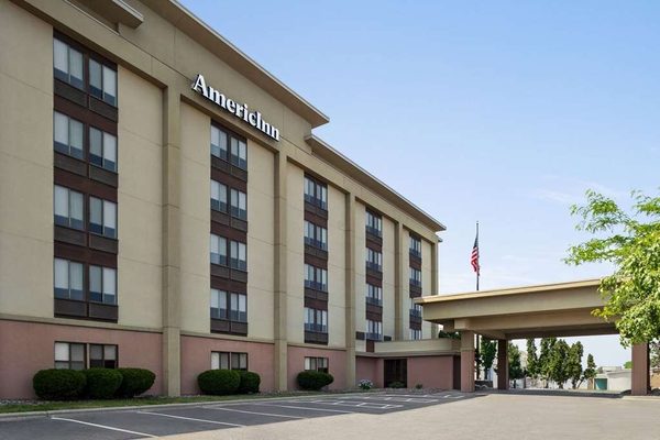 AmericInn by Wyndham Madison SD — Property