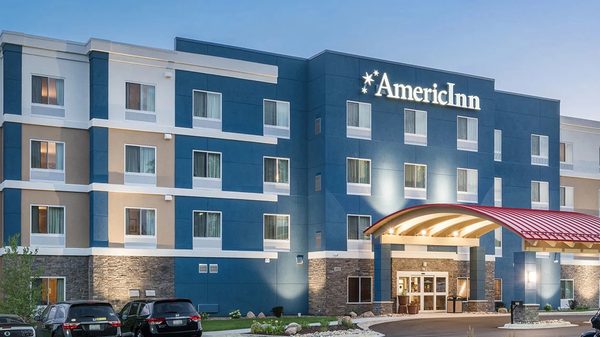 AmericInn by Wyndham Mitchell — Property