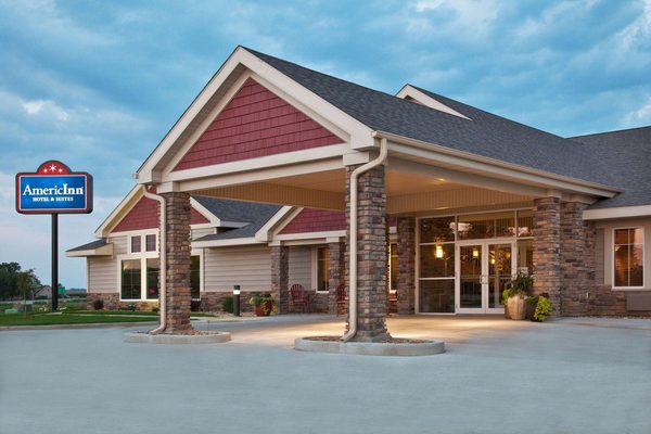 AmericInn by Wyndham Osage — Property