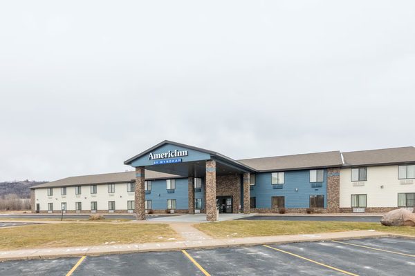 AmericInn by Wyndham Prairie Du Chien — Property