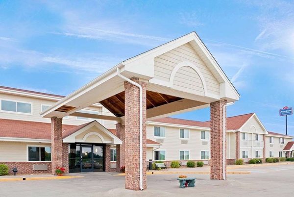 AmericInn by Wyndham Silver City — Property