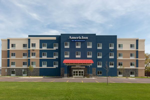 AmericInn by Wyndham Sioux City — Property