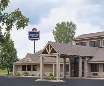 AmericInn by Wyndham Tomah — Property