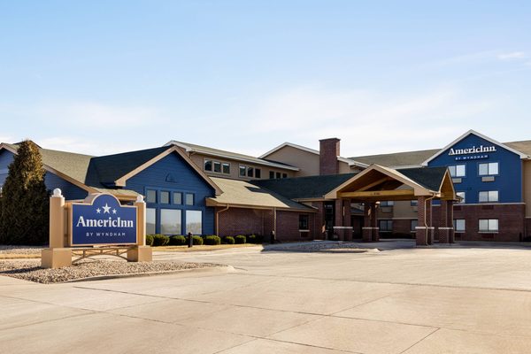 AmericInn Lincoln South — Property