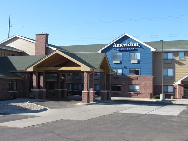 AmericInn Lincoln South — Property