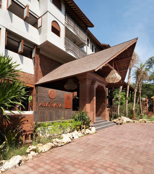 Amnaya Resort Nusa Dua — Property
