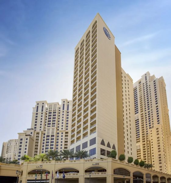 Amwaj Rotana Jumeirah Beach Dubai — Property