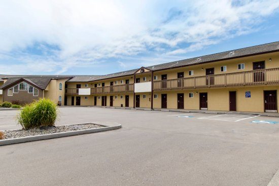 Anchor Beach Inn Crescent City California — Property