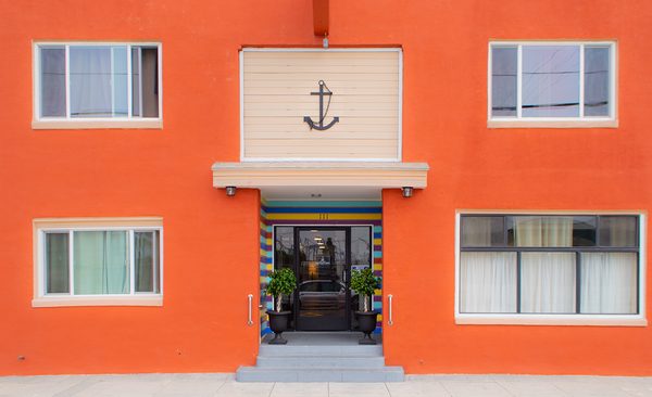 Anchor Pointe Inn Los Angeles California — Property