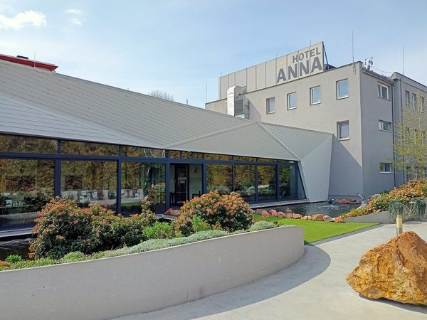 Anna Hotel — Property