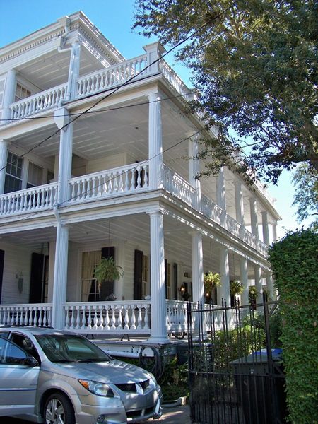 Antebellum Bed and Breakfast at Thomas Lamboll House — Property