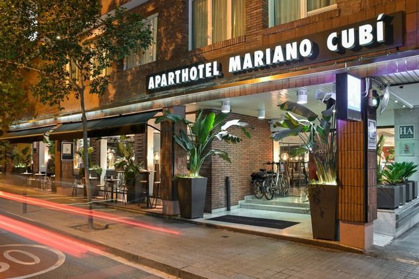 Aparthotel Mariano Cubi Barcelona Catalonia — Property
