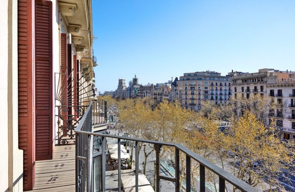 Apartments Sixtyfour Barcelona Catalonia — Property