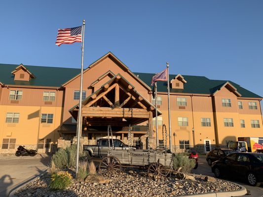 Arbuckle Lodge Gillette — Property
