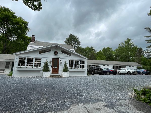 Arcady Mountain Motor Lodge — Property