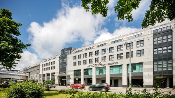 ARCOTEL Donauzentrum — Property