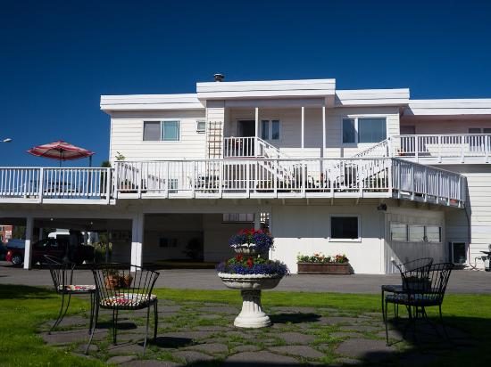 Arctic Fox Inn Bed and Breakfast — Property