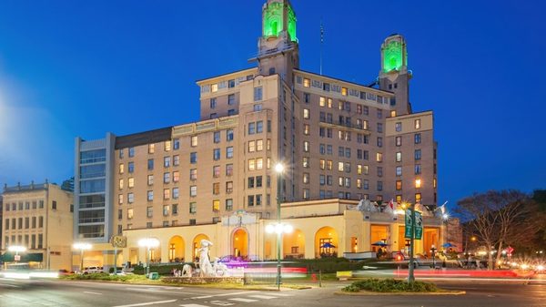 Arlington Inn Spa — Property