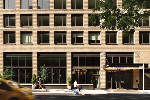 Arlo Midtown — Property