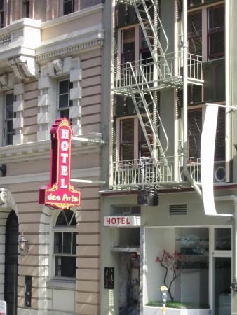Artists Inn — Property