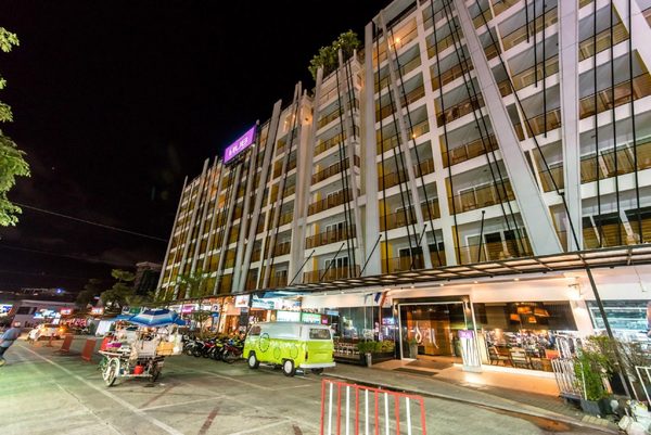 ASHLEE Hub Hotel Patong — Property