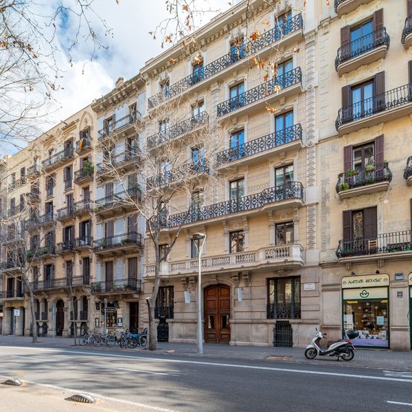 Aspasios Fuster Apartments Barcelona Catalonia — Property