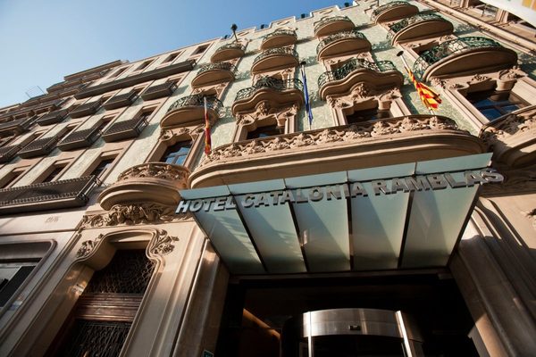 Aspasios Rambla Catalunya Suites Barcelona Catalonia — Property