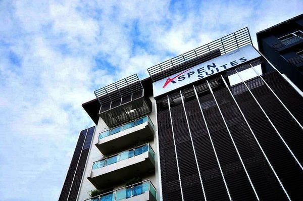 Aspen Suites Hotel Sukhumvit 2 Bangkok — Property