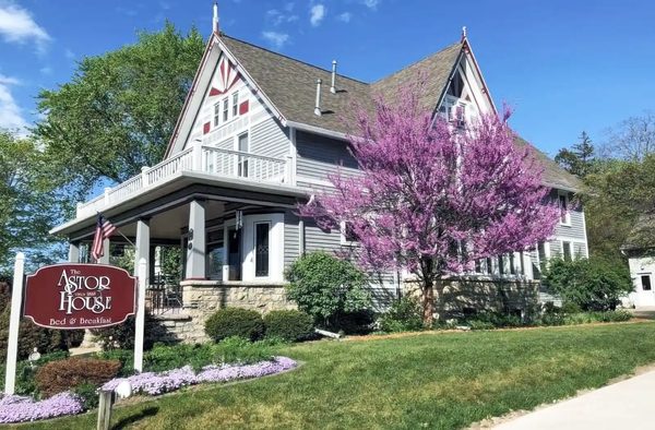 Astor House — Property
