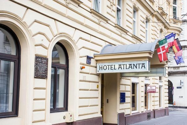 Atlanta Hotel — Property
