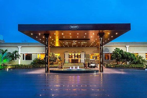 Atrio Hotel New Dehi — Property
