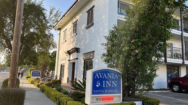 Avania Inn Of Santa Barbara Santa Barbara California — Property
