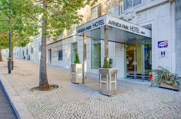 Avenida Park Hotel — Property