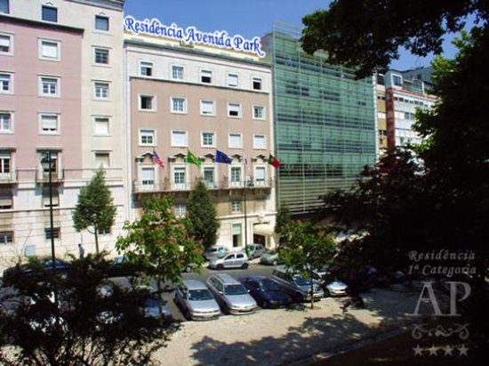Avenida Park Hotel — Property
