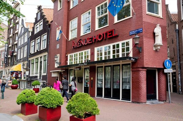 Avenue Hotel — Property