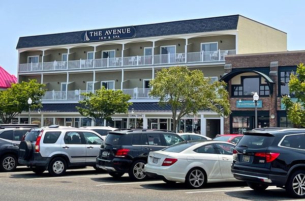 Avenue Inn Spa — Property