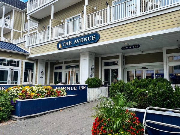 Avenue Inn Spa — Property
