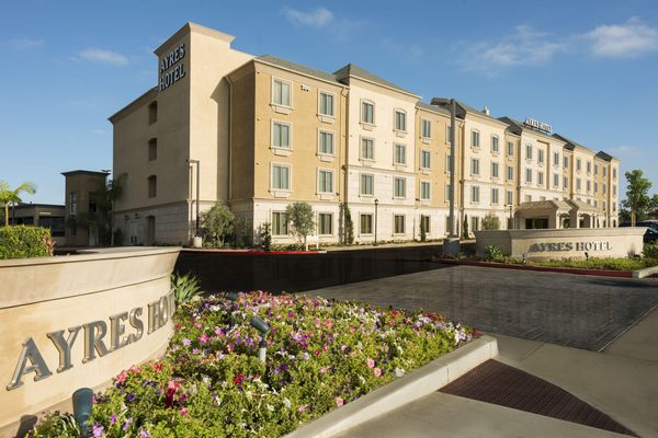 Ayres Hotel Orange — Property