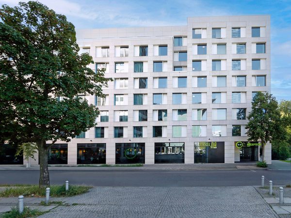 B b Hotel Berlin tiergarten — Property