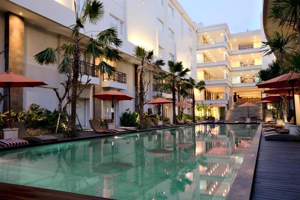 B Hotel Bali Spa — Property