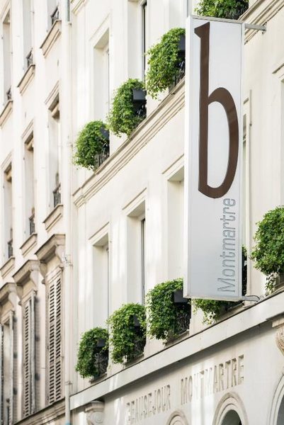 B Montmartre Hotel — Property