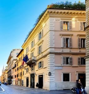Babuino 181 — Property