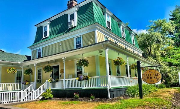Ballard House Inn — Property