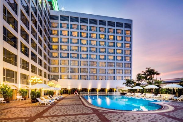 Bangkok Palace Hotel — Property