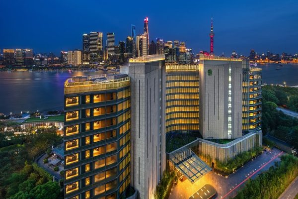 Banyan Tree Shanghai On The Bund — Property