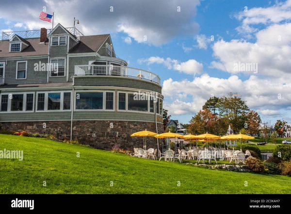 Bar Harbor Motel — Property