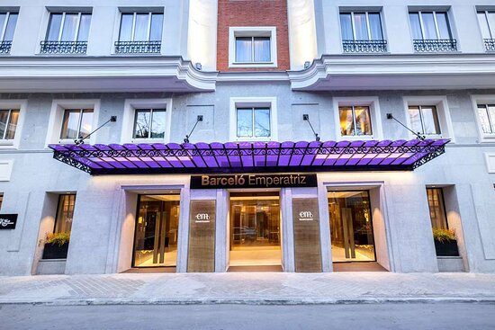 Barcelo Emperatriz — Property