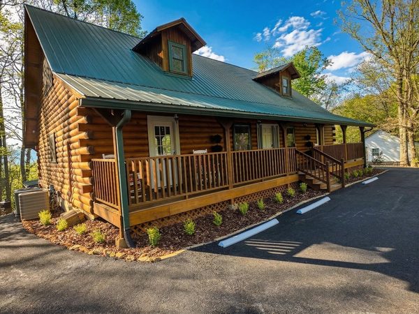 Barefoot Hills — Property