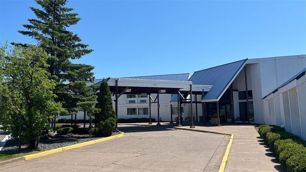 Barkers Island Inn — Property